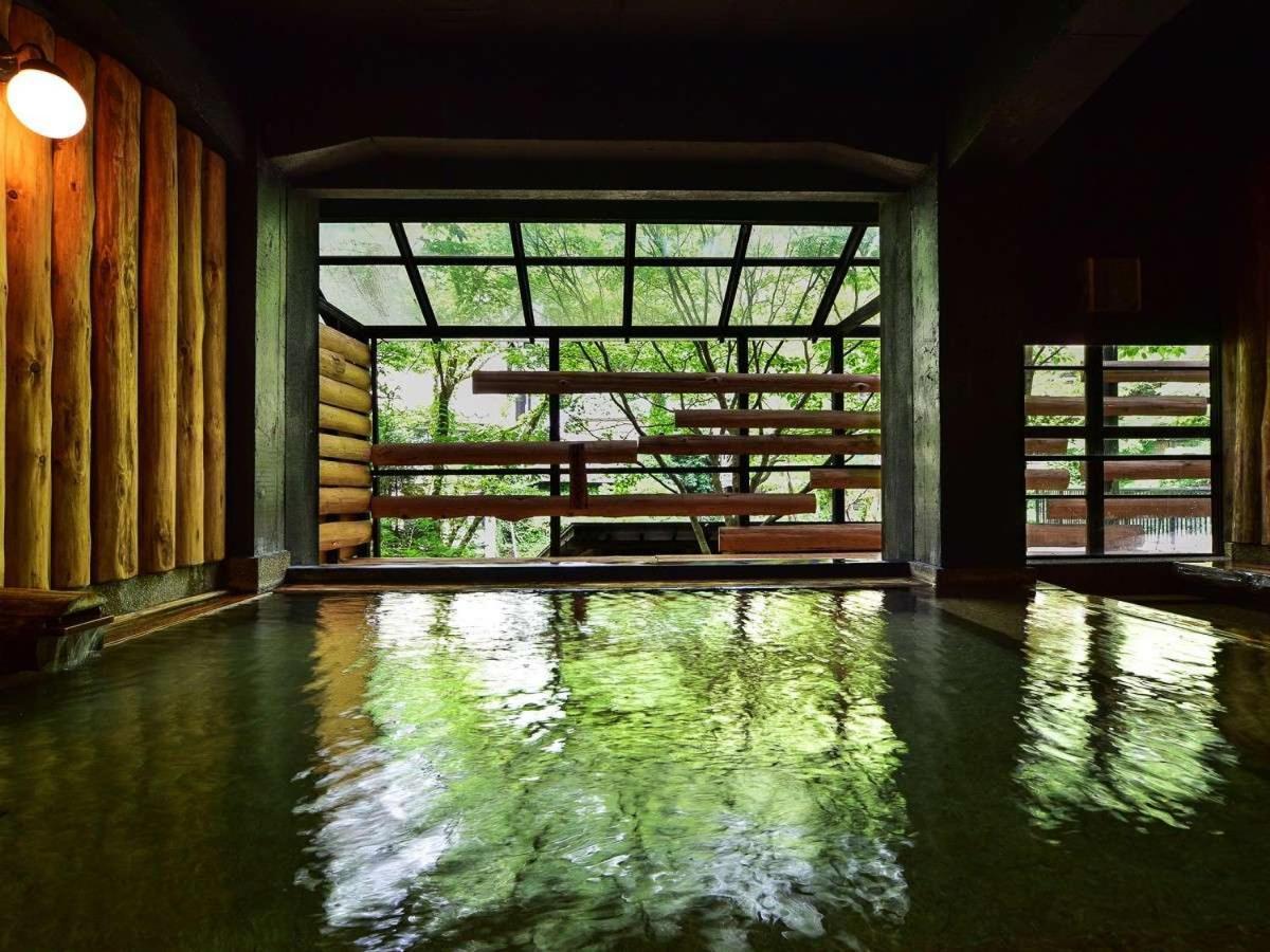 Hotel Kutsurogijyuku Shintaki à Aizuwakamatsu Extérieur photo